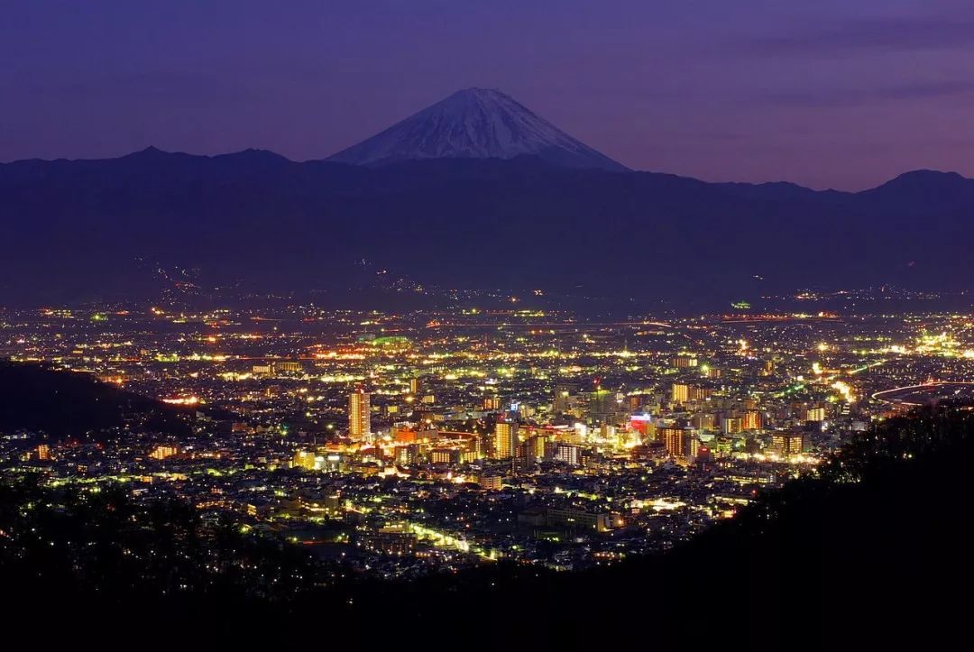富士山在哪（富士山在哪个洲）-第28张图片-尚力财经